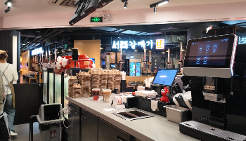 Jetinno技諾 JL33 商用智能全自動咖啡機讓外賣咖啡店在“快”與“穩(wěn)”之間找到新的支點